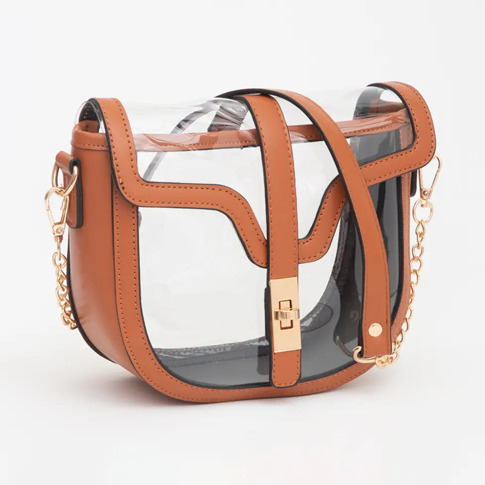 Clear Saddle Bag — Bolsa Transparente Estructurada con Cadena Dorada | Stadium Approved